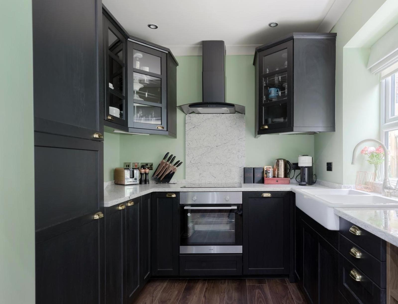 Stylish 2 Bedrooms Flat Sleeps 6 & Garden London Zone 2 Cls Central ภายนอก รูปภาพ